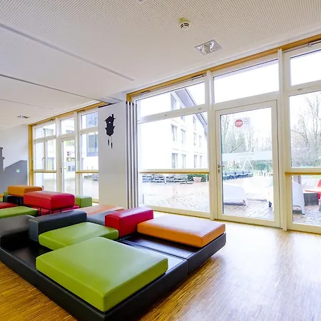 Hi Park Youth Hostal *