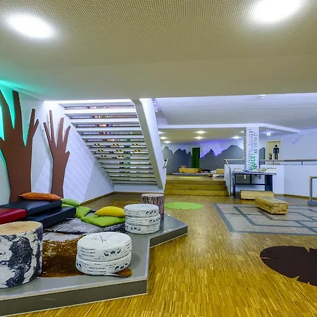 Hi Park Youth Hostal Múnich