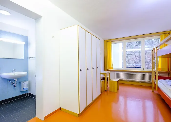 Hi Park Youth München