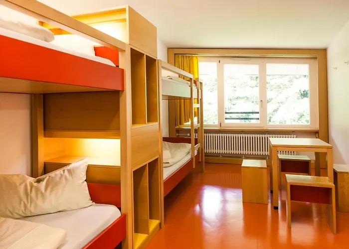 Hi Park Youth * München